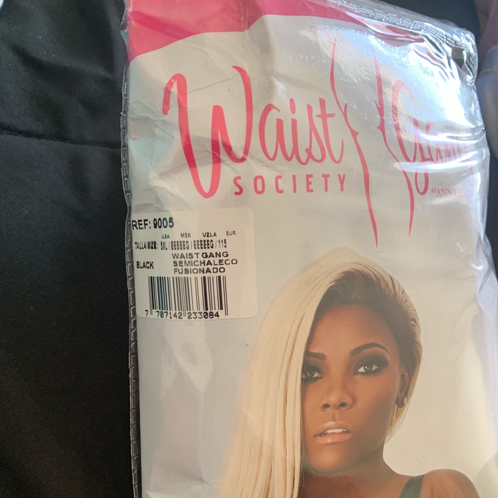 Brand new tag still on it premadonna waist vest